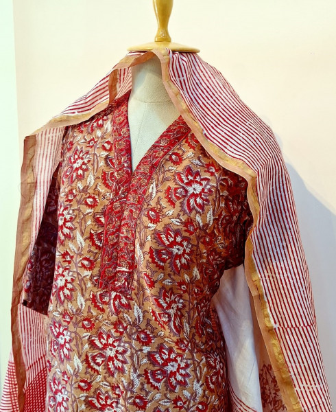 RED BROWN PRINTED CHANDERI SUIT PANT AND DUPATTA SET