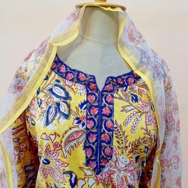 YELLOW PRINTED COTTON SUIT PANT AND DUPATTA SET