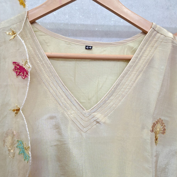 OFF WHITE HANDWORK KURTI FLAYED PLAZZO AND DUPATTA SET