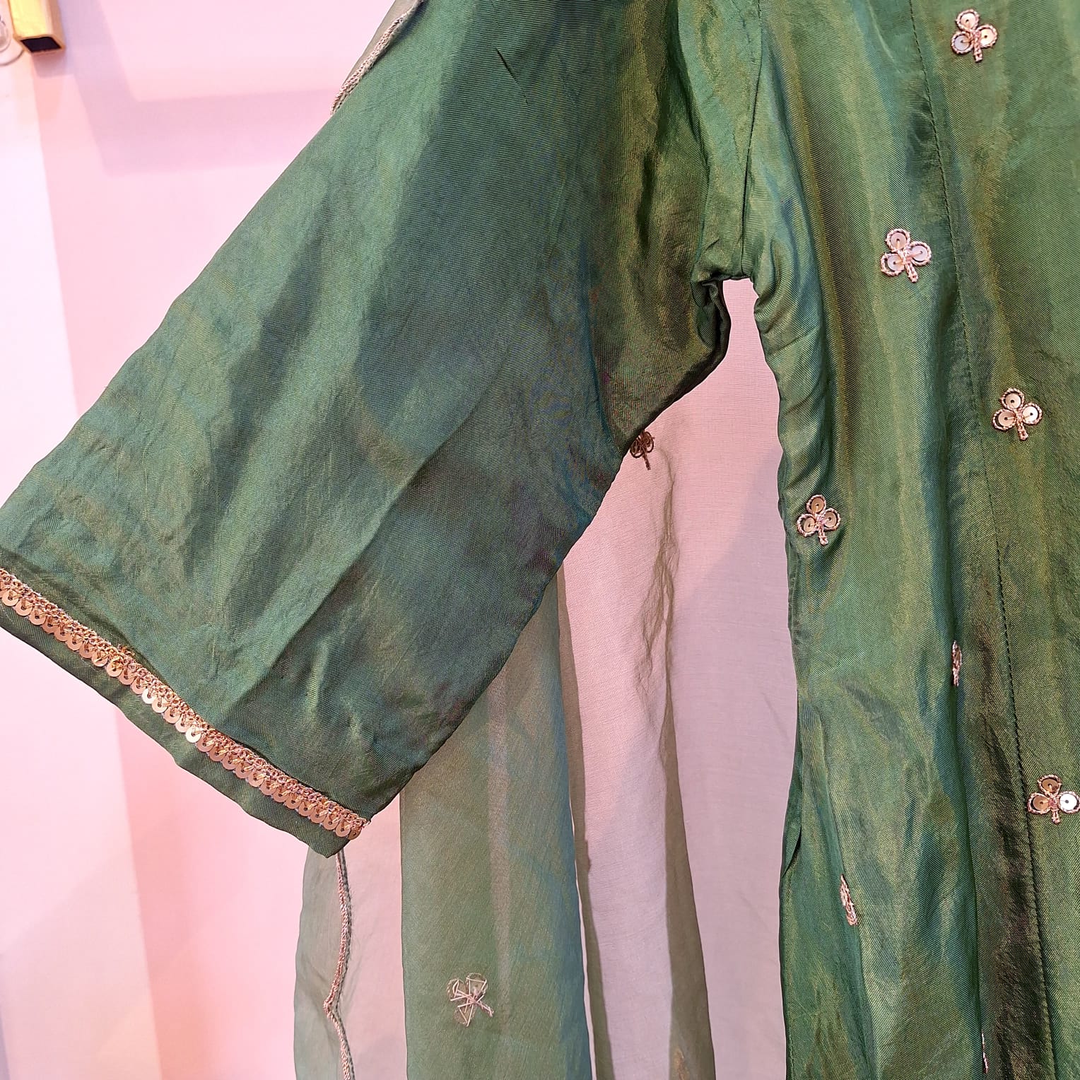 GREEN HANDWORK SUIT PANT AND DUPATTA SET