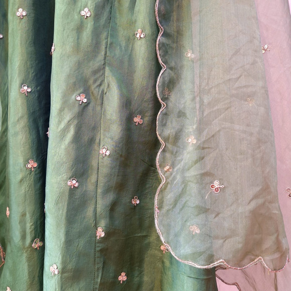 GREEN HANDWORK SUIT PANT AND DUPATTA SET