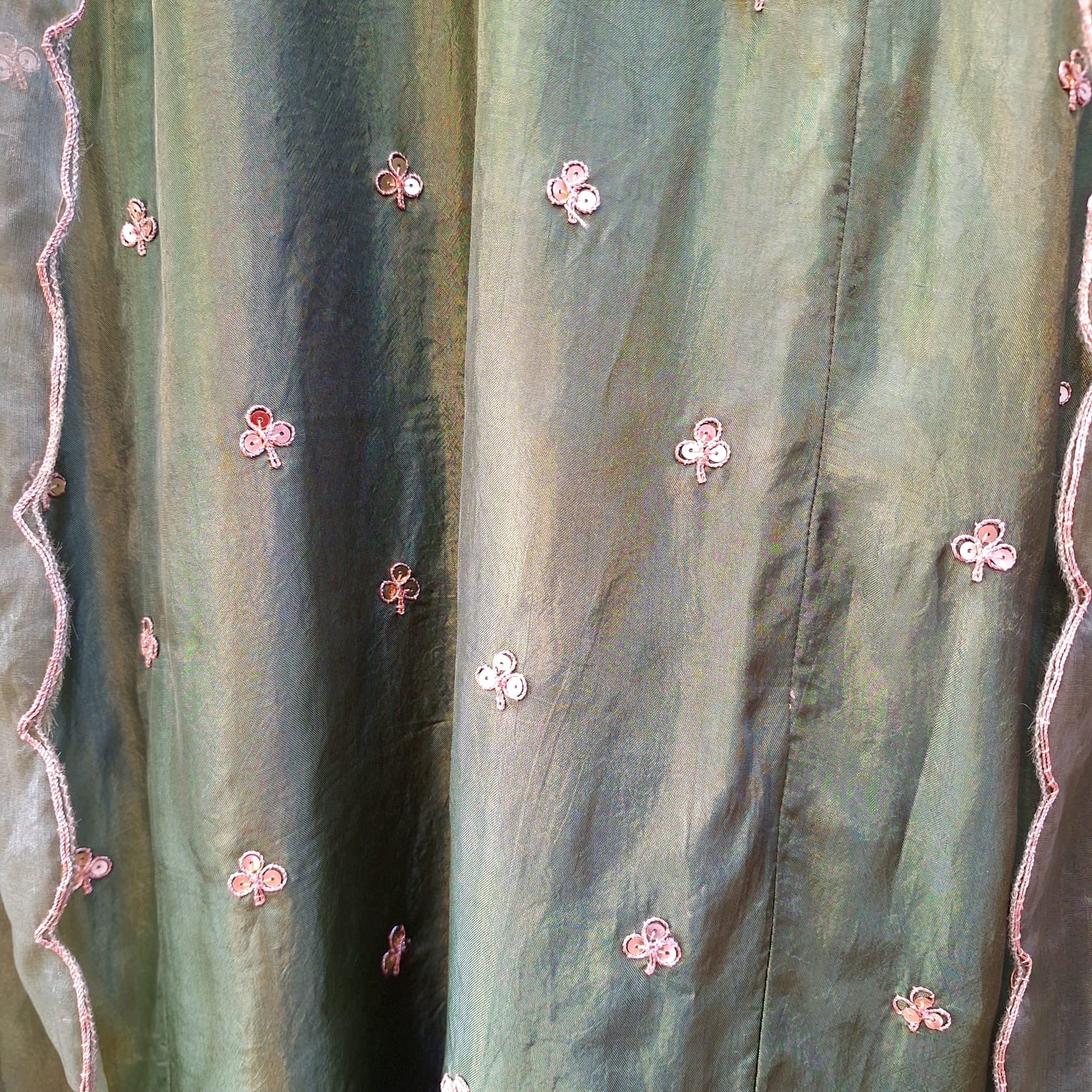 GREEN HANDWORK SUIT PANT AND DUPATTA SET
