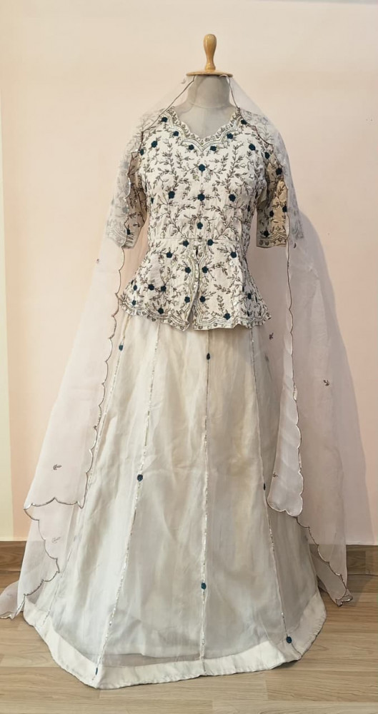 Image of OFF WHITE HANDWORK PEPLUM SKIRT AND DUPATTA SET