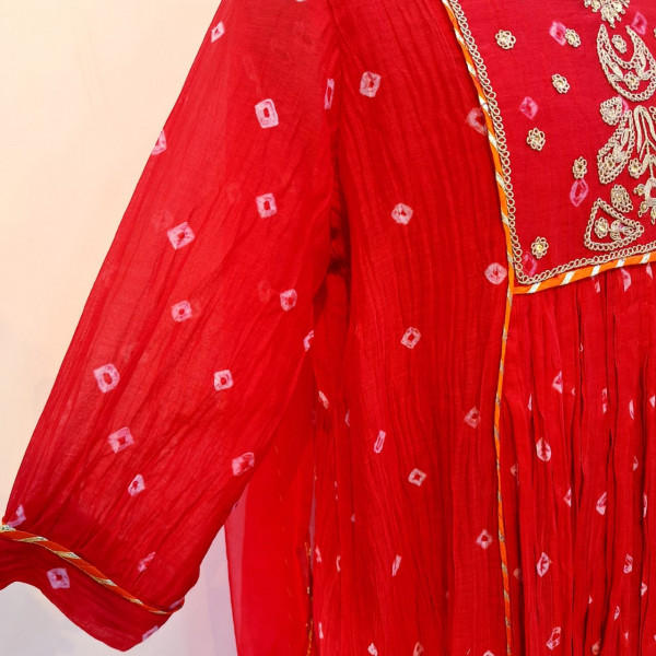 RED MUL CHANDERI HANDWORK KURTI PANT AND DUPATTA SET