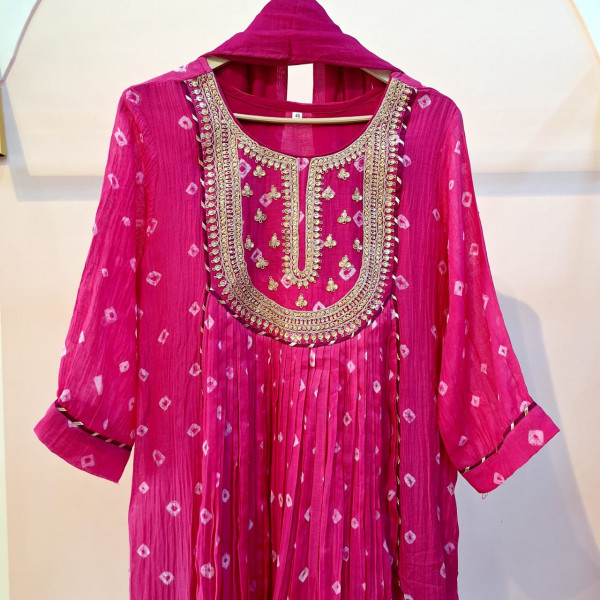 PINK HANDWORK KURTI PANT AND DUPATTA SET