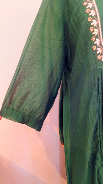 BOTTLE GREEN HANDWORK MULCHANDERI SET