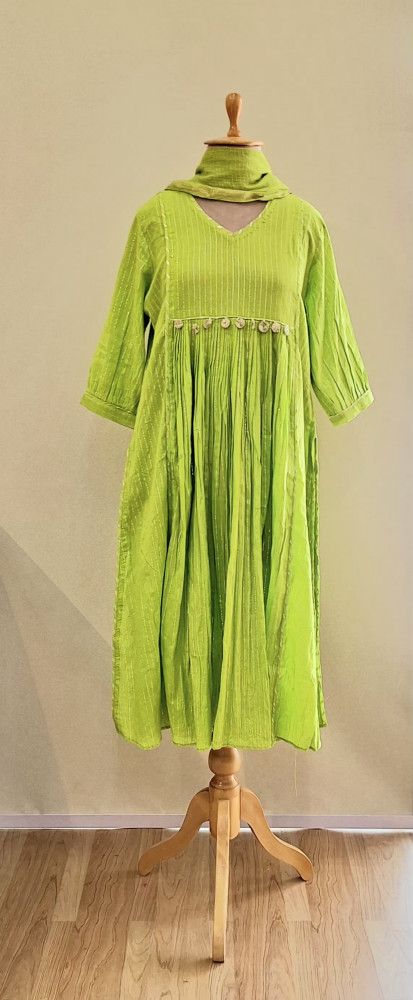 Image of LIRIL GREEN LUREX KURTI PANT AND DUPPTTA SET