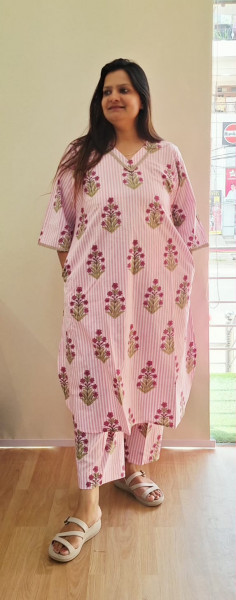 PINK WHITE STRIPS COTTON KURTI PANT SET