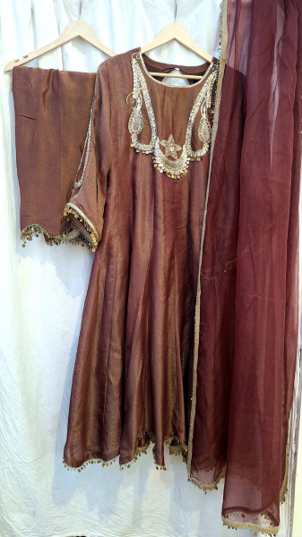 BROWN TISSUE HANDWORK ANARKALI SET