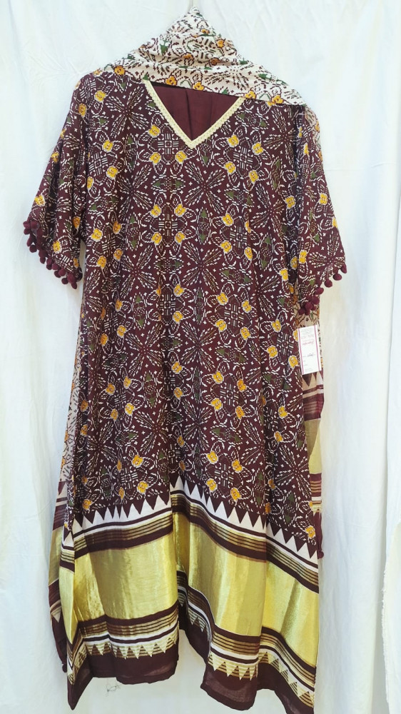 Image of DARK RUST PRINTED SUIT PANT WITH DUPPTTA SET
