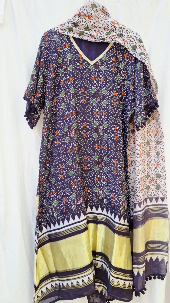 Image of PURPLE  SUIT PANT WITH DUPPTTA SET