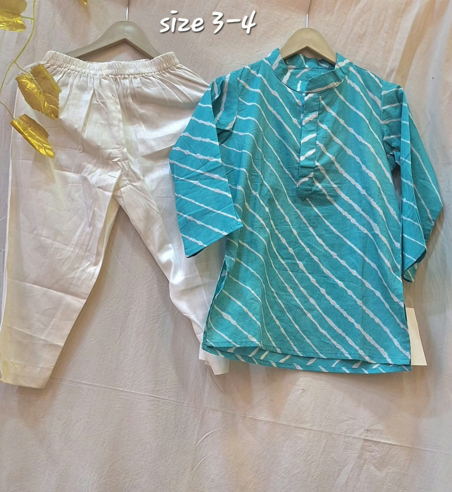 Image of COTTON LEHRIYA KURTA PAJAMA SET