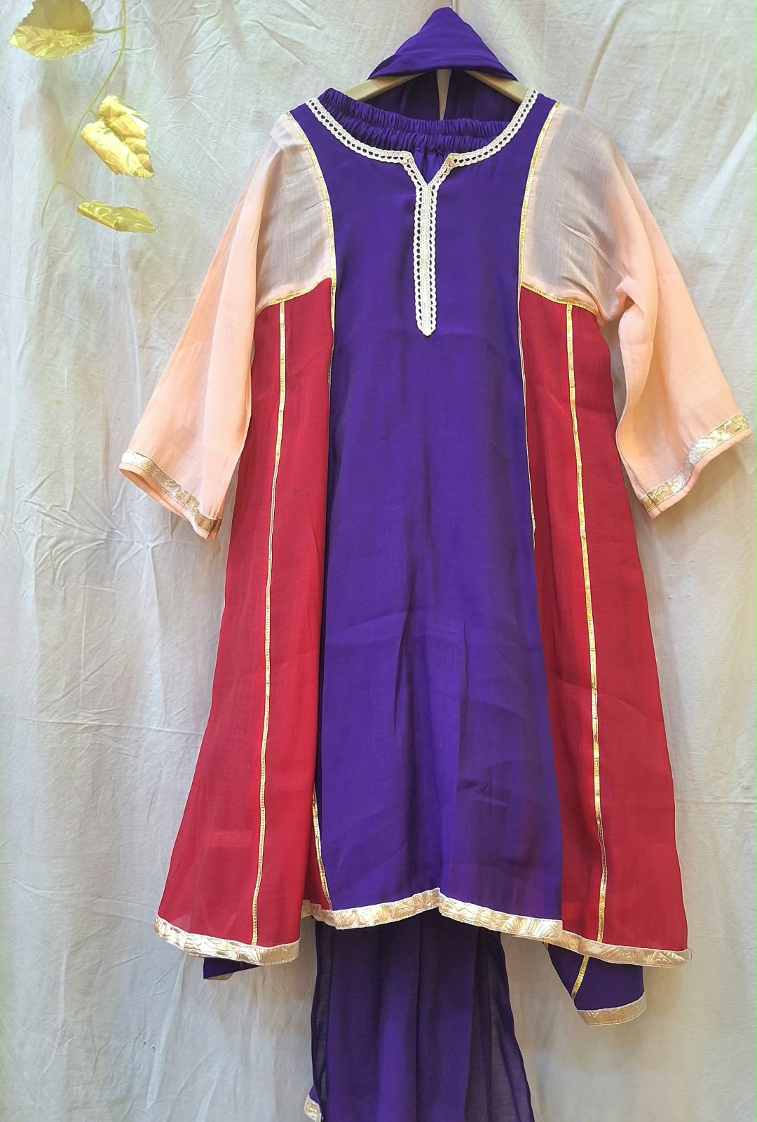 MULTI TOP WITH PHARSHI PANT SET
