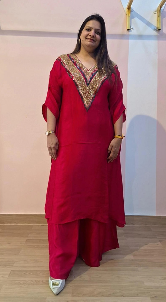 Image of MAROON KAFTAN HANDWORK WITH PLAZO SET