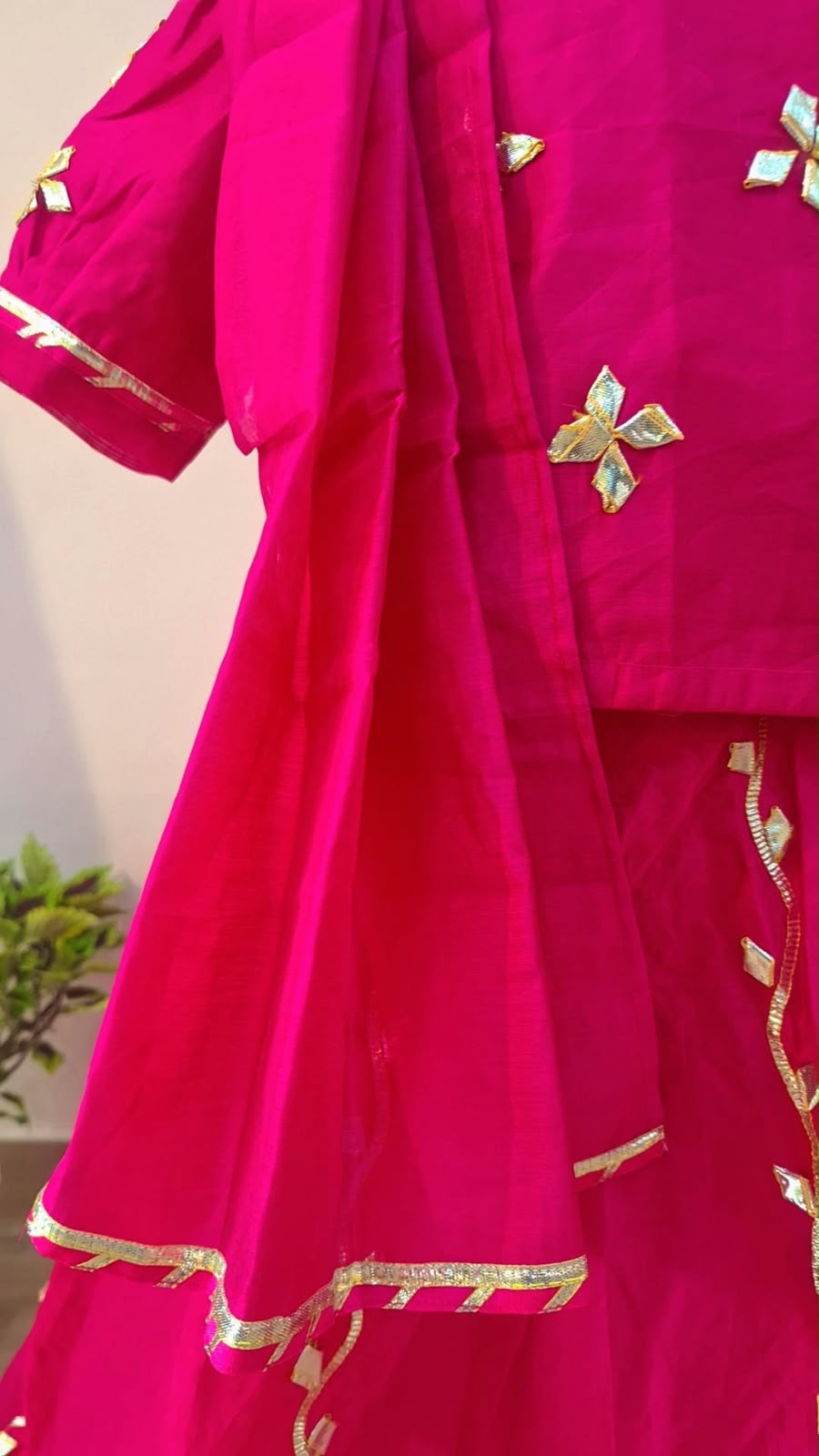 RANI CHANDERI KACCHAGOTA  TOP SKIRT WITH DUPPTTA SET