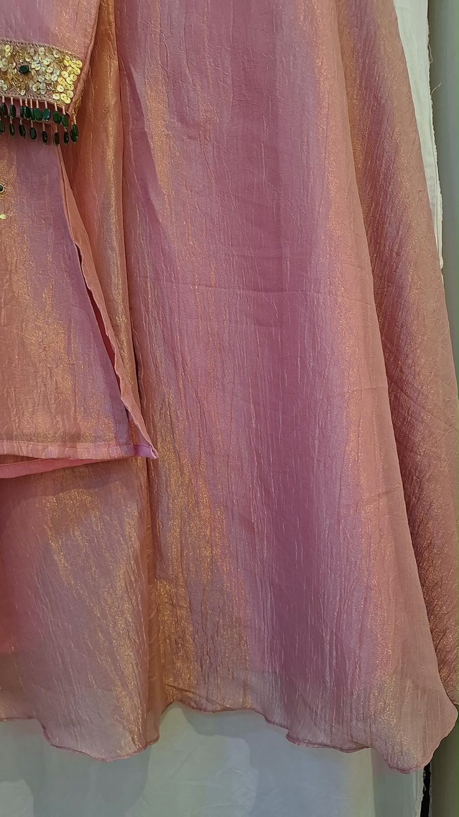 PINK TOP WITH FLAYED PLAZO HANDWORK SET