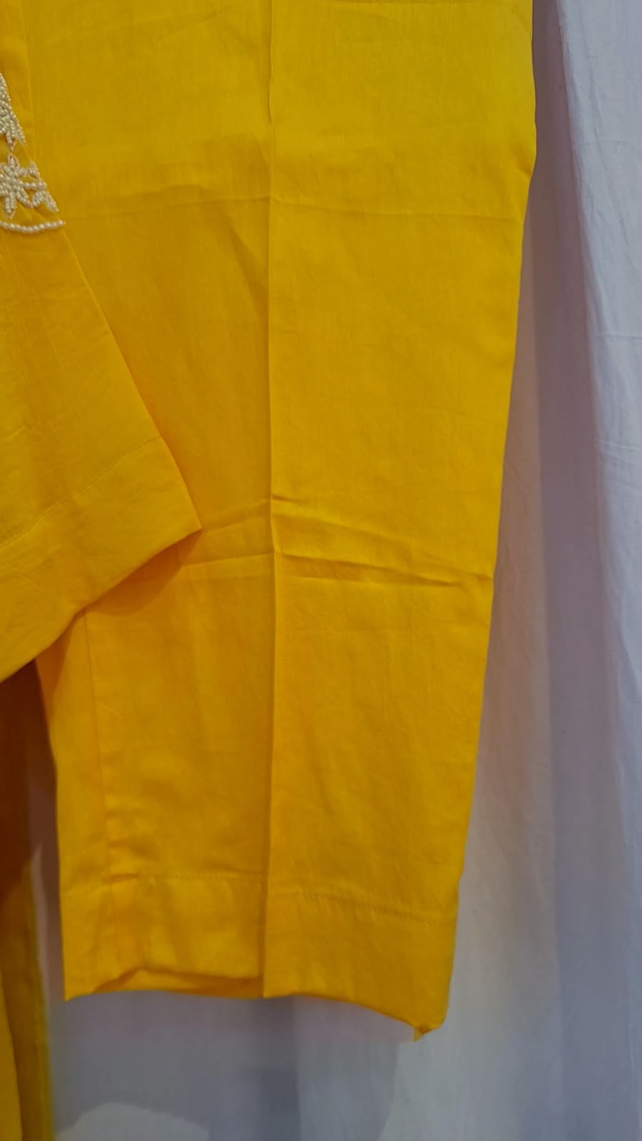 YELLOW MULCHANDERI SUIT WITH PANT DUPPTTA SET