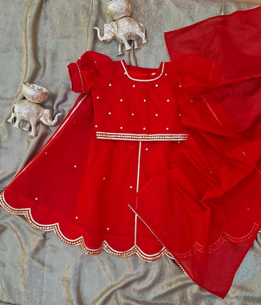 Image of RED TOP WITH SKIRT AND DUPPTTA SET