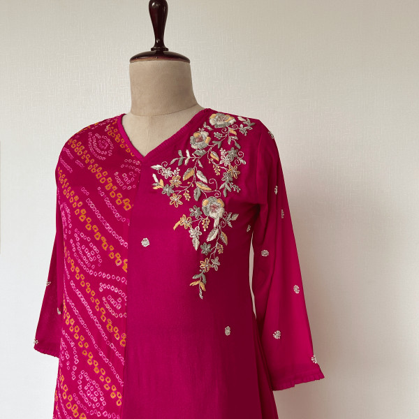 Magenta Bandhani and Embroidered Chinon Suit Set