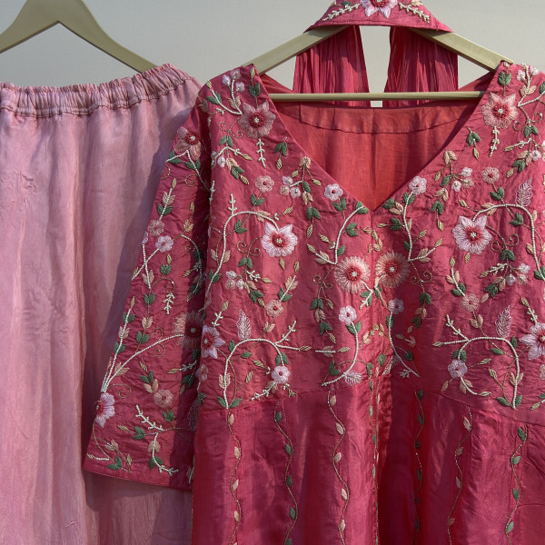 Ombre Pink Shaded Threadwork Indo Western