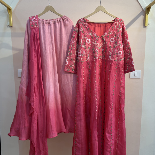 Ombre Pink Shaded Threadwork Indo Western