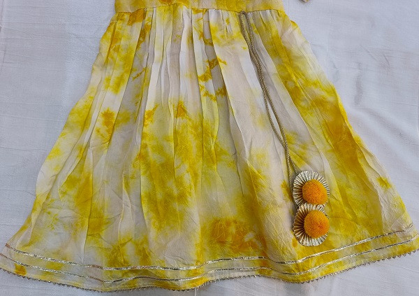YELLOW TIE AND DYE SHADED FROCK KIDS SET