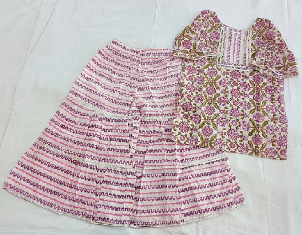 Image of COTTON PRINTED KURTI SHARARA SET