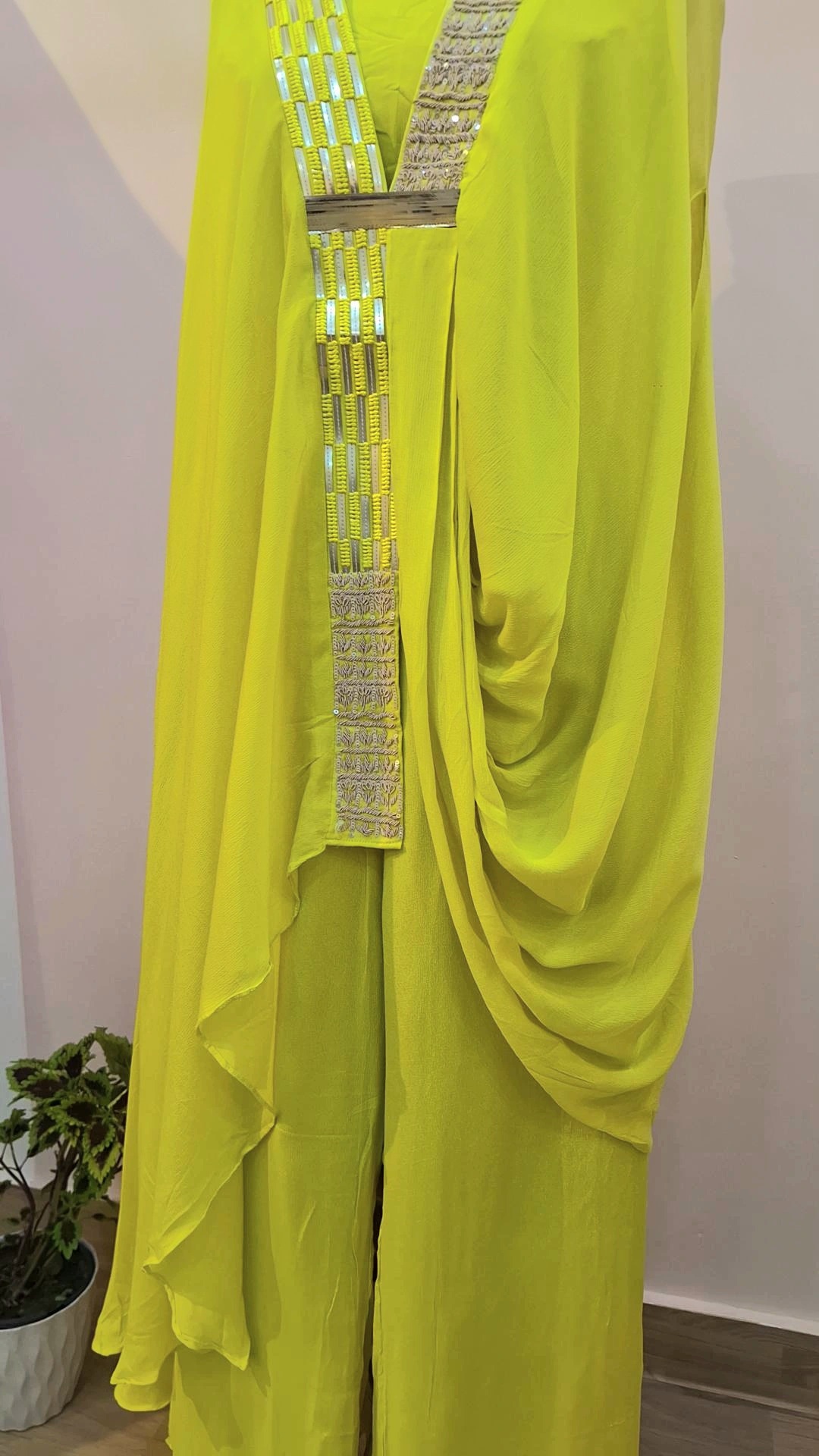 LIRIL GREEN CROP TOP WITH PANT WITH CAPE SET