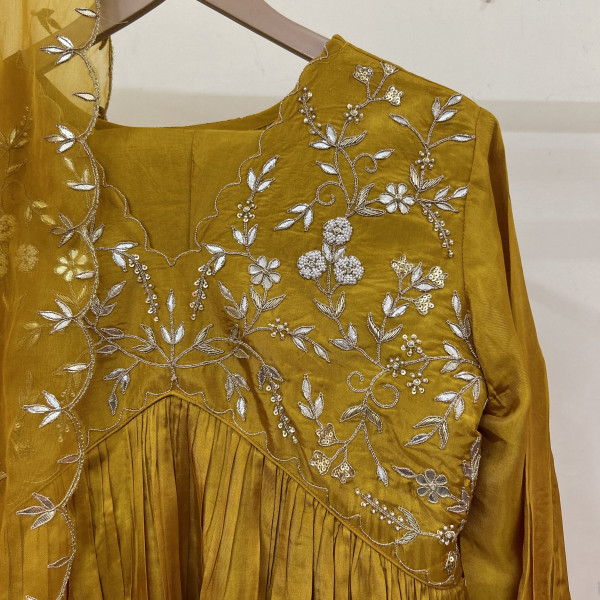 Yellow Alia-Cut Gotapatti Embroidered Suit