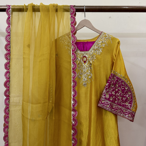 Yellow Magenta Vintage Aari Taari Work Suit