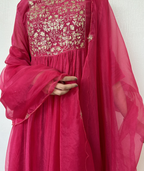 Cherry Red Mul Chanderi Suit Set