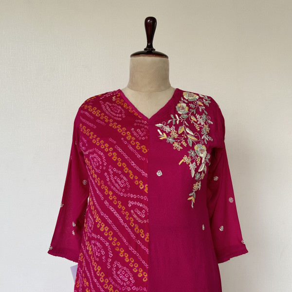 Magenta Bandhani and Embroidered Chinon Suit Set