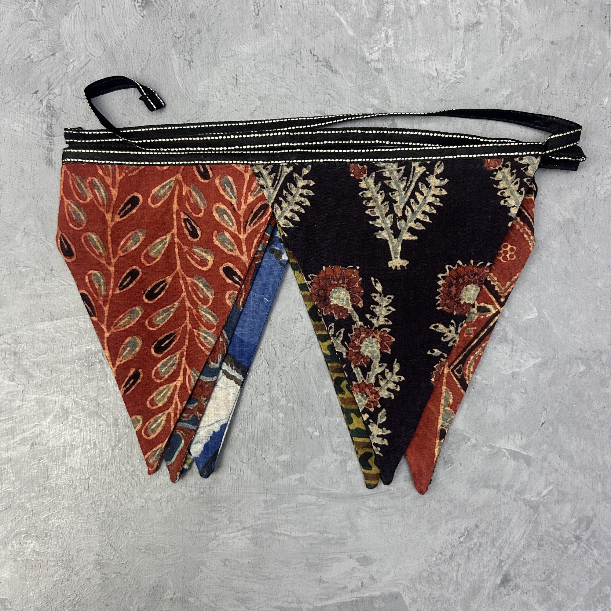 Braided Handblock  Bunting Cotton ABT749
