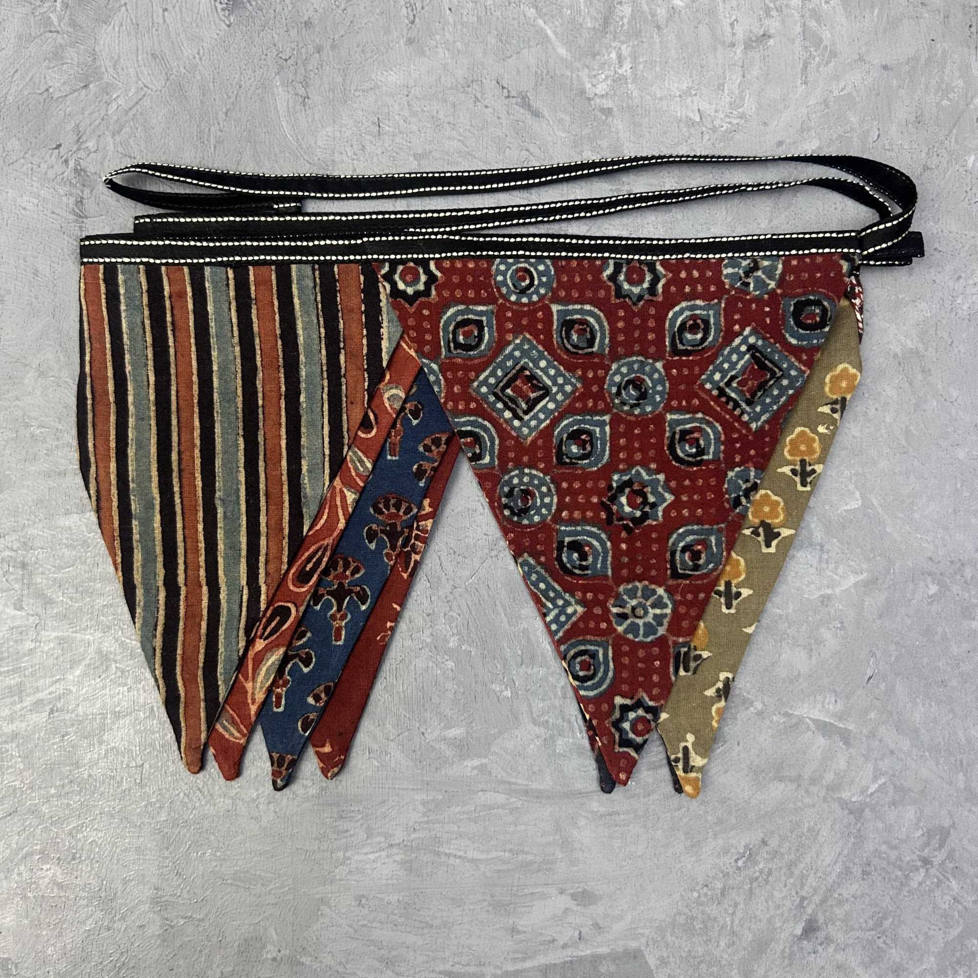 Braided Handblock  Bunting Cotton ABT761