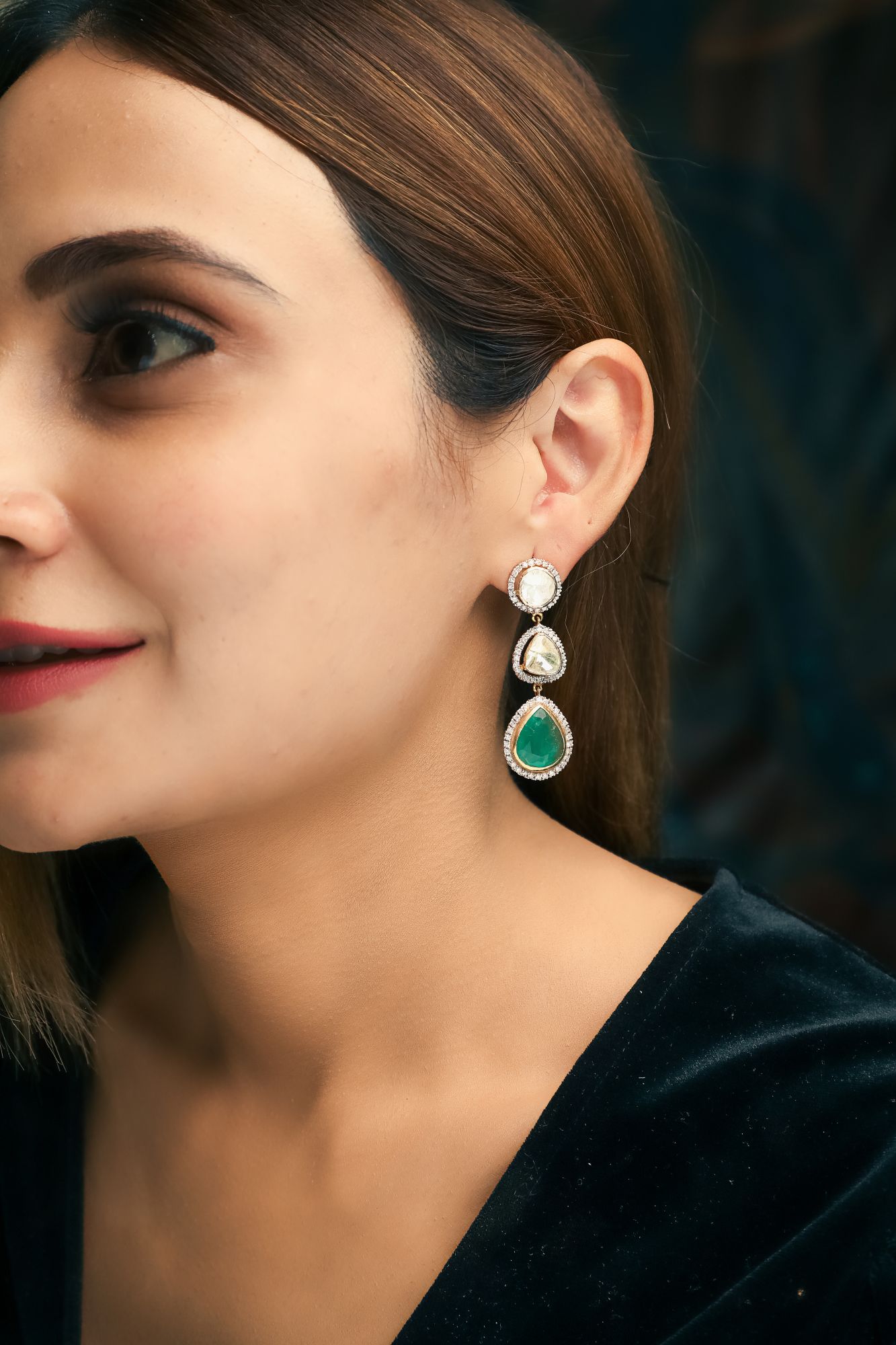 Shiny Treasure Diamond Emerald Earrings