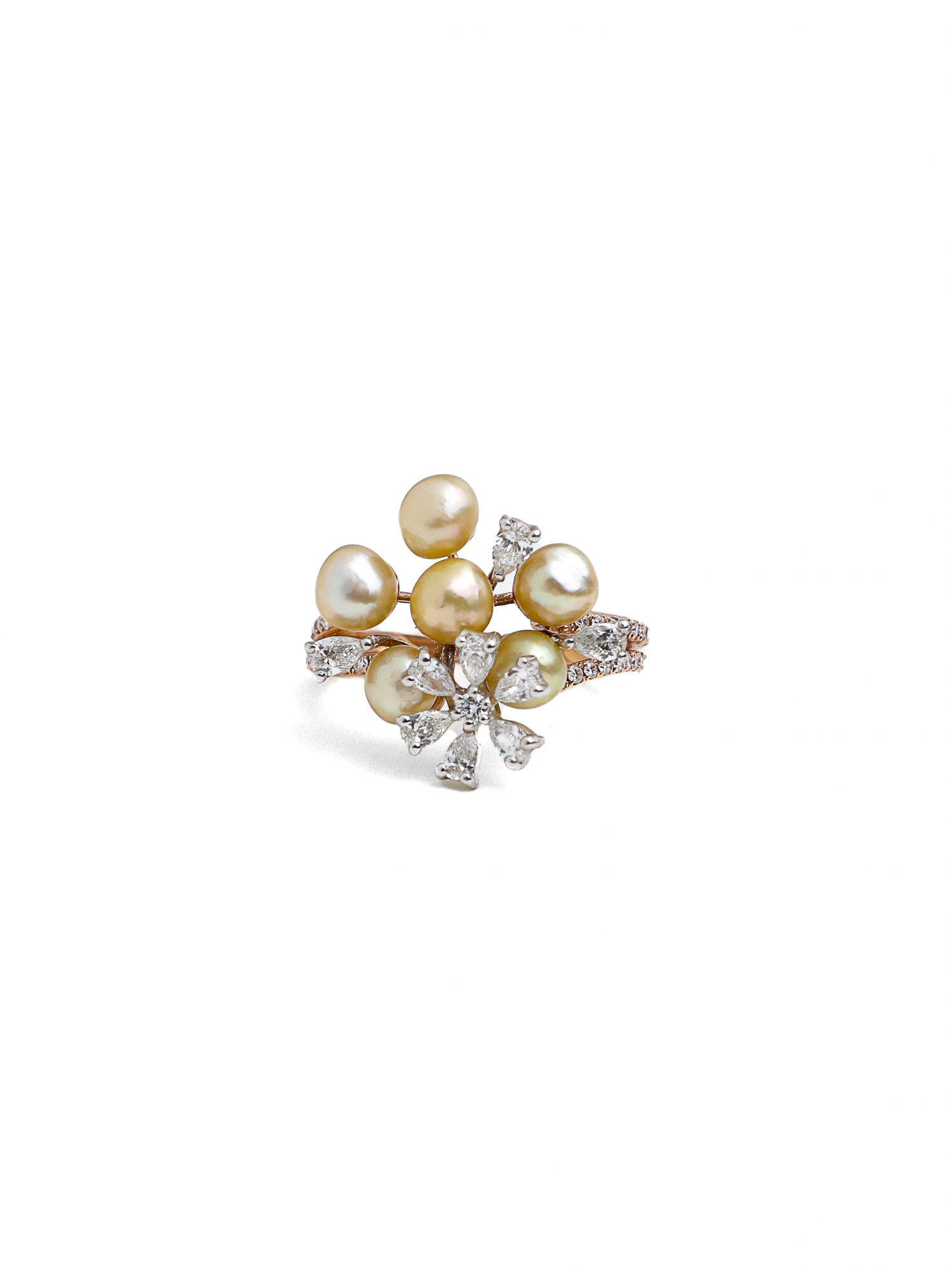 Diamond Pearl Paravi Ring