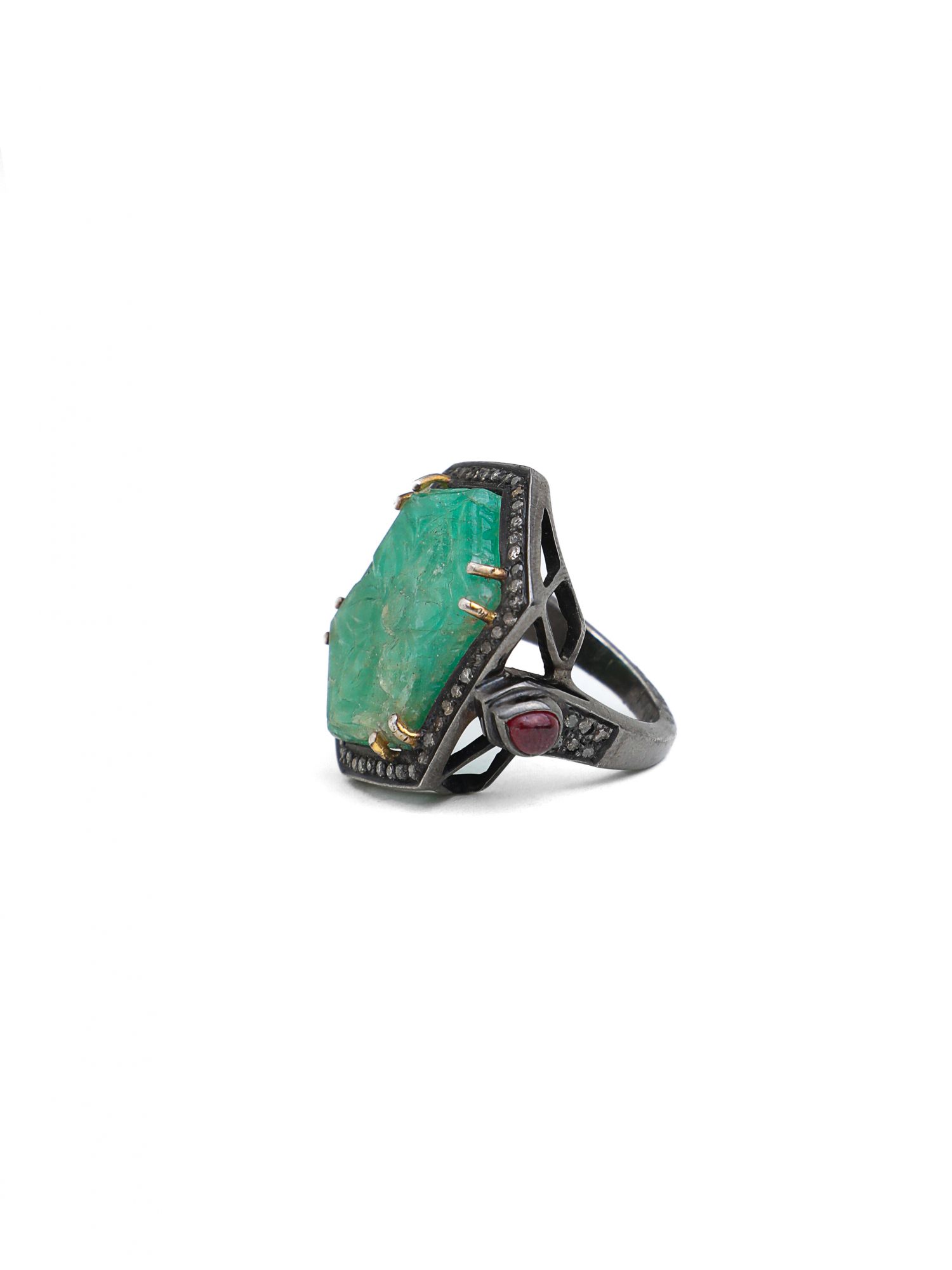 Champagne Diamonds and Emerald