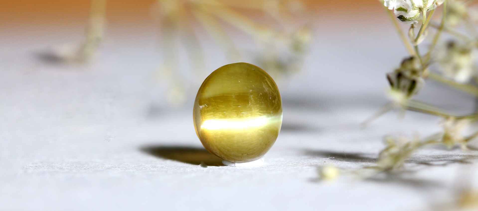 How To Wear a Cat’s Eye Ring