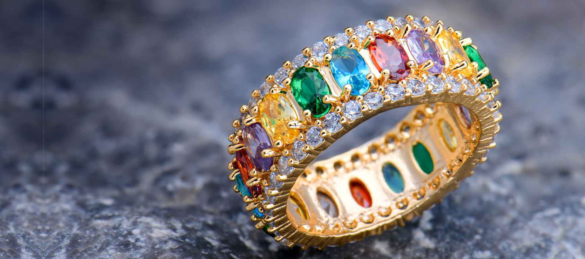 Show Stopper Jewelry Trends to Wear in 2024