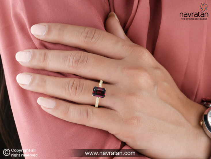 Benefits of shop wearing garnet stone