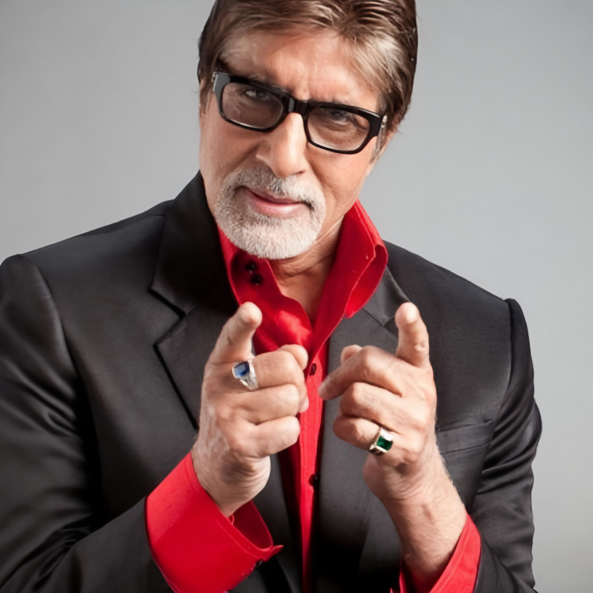 Amitabh Bachchan's Blue Sapphire ring