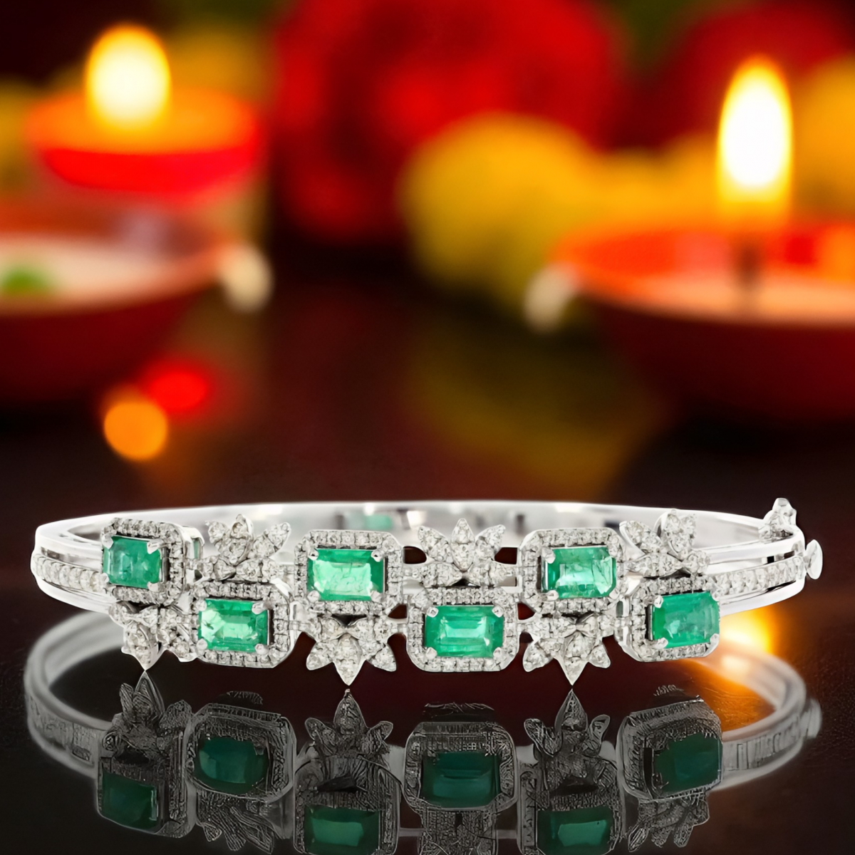 Emerald bracelet