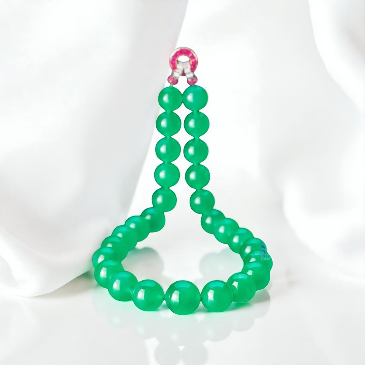 Hutton-Mdivani Jadeite Necklace - 27.4 million dollars