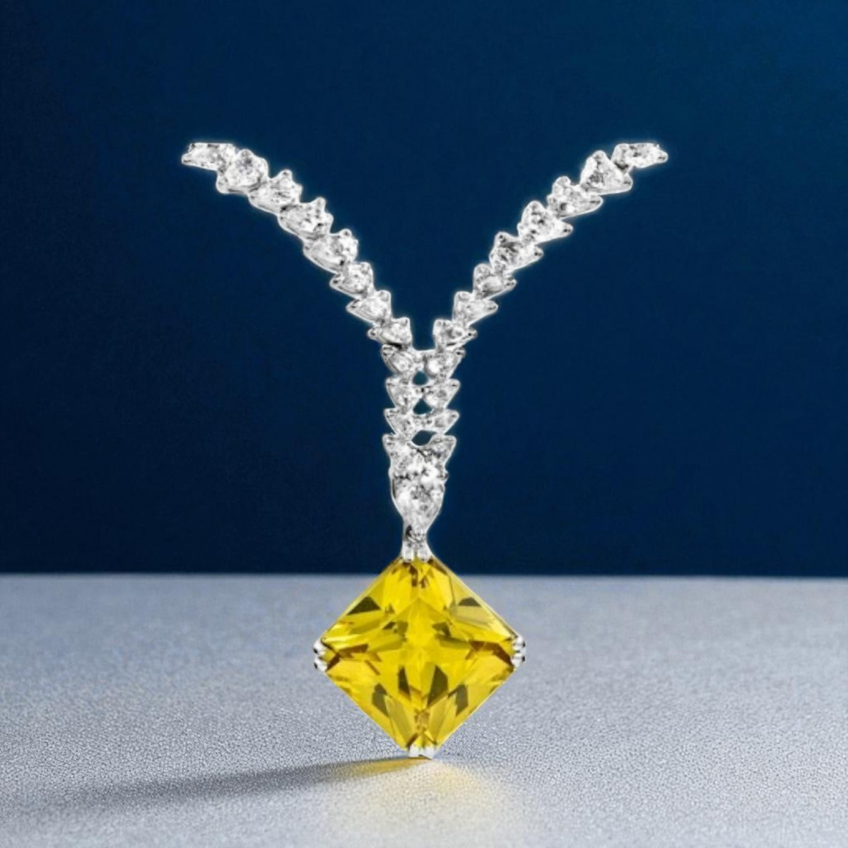 The Isadora Necklace- How to Lose a Guy in 10 Days (2003)