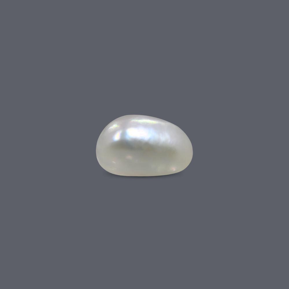 Basra Pearl - 3.27 Carat