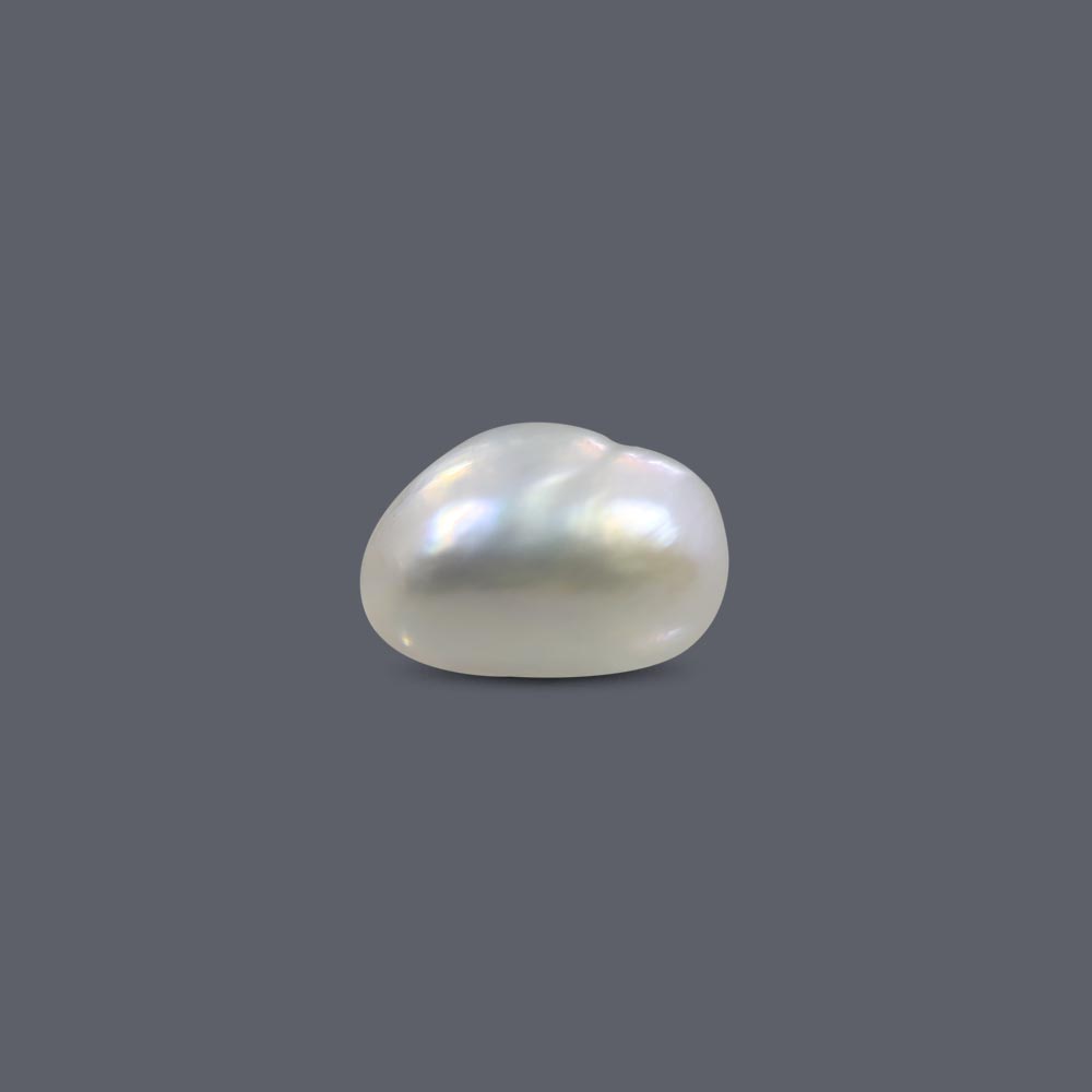 Basra Pearl - 3.27 Carat