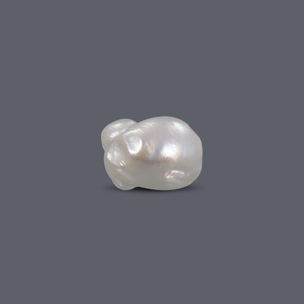 Basra Pearl - 7.76 Carat