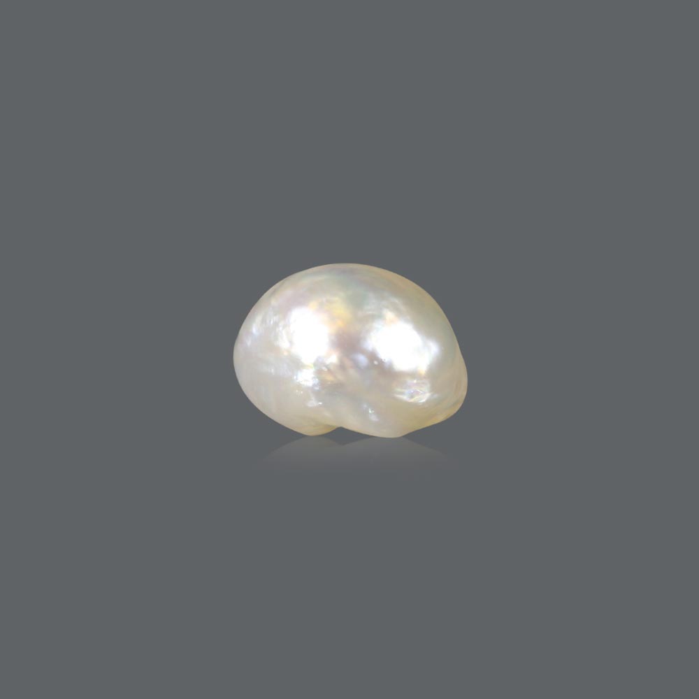 Basra Pearl - 4.32 Carat