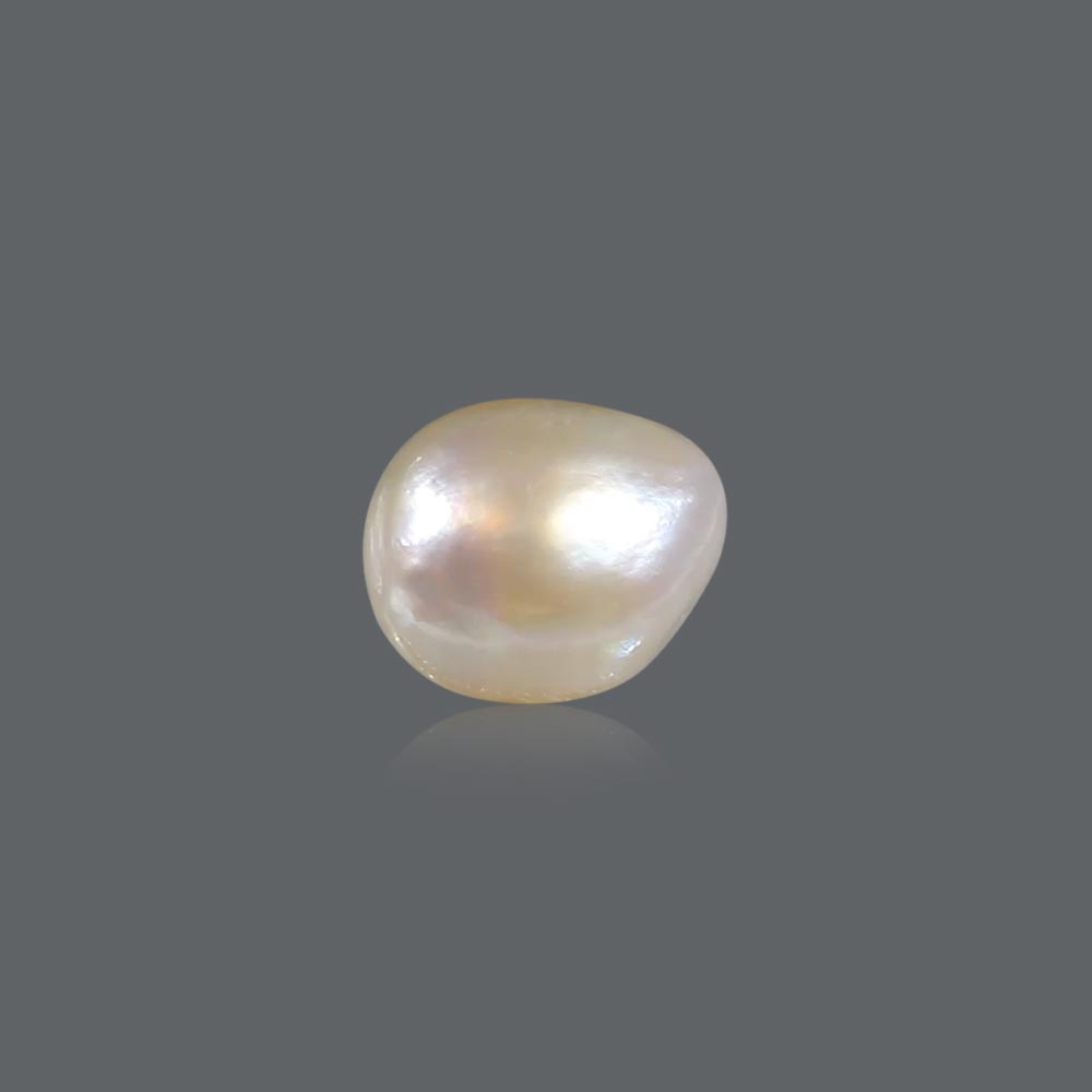 Basra Pearl - 4.36 Carat