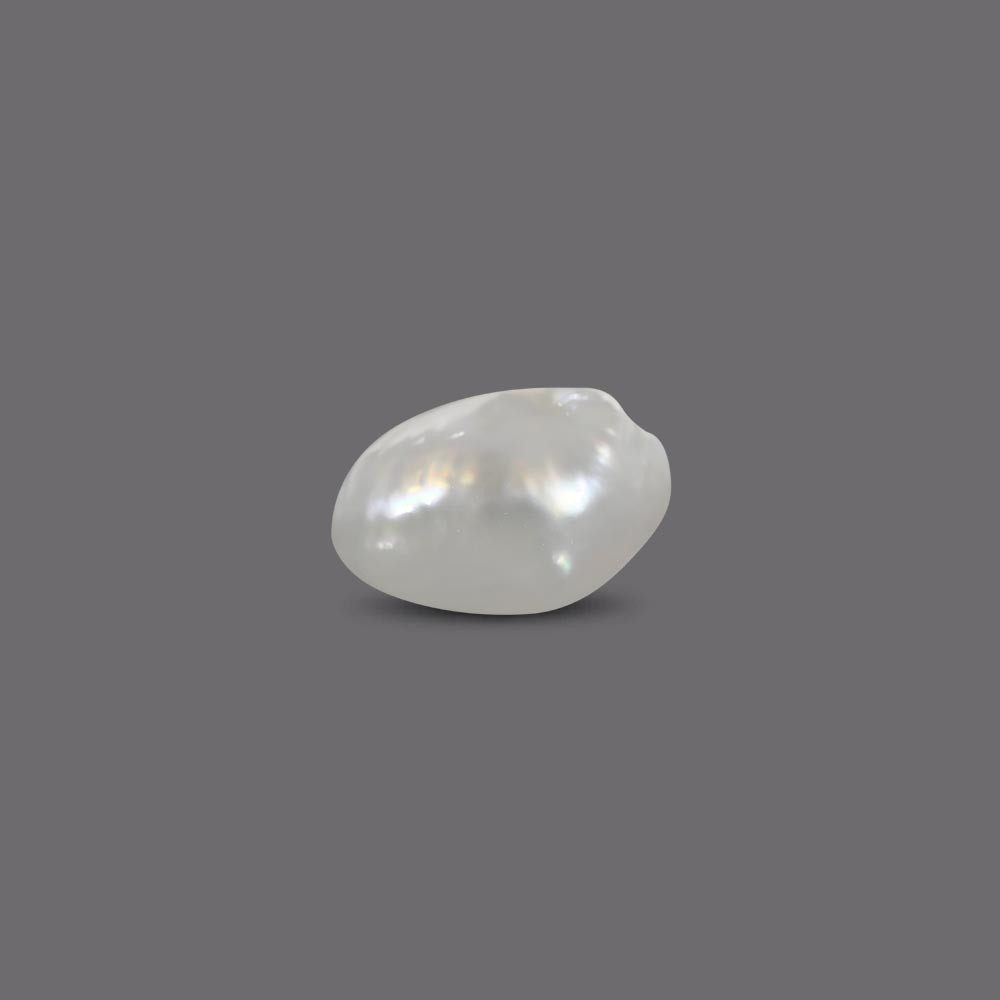 Basra Pearl - 4.47 Carat
